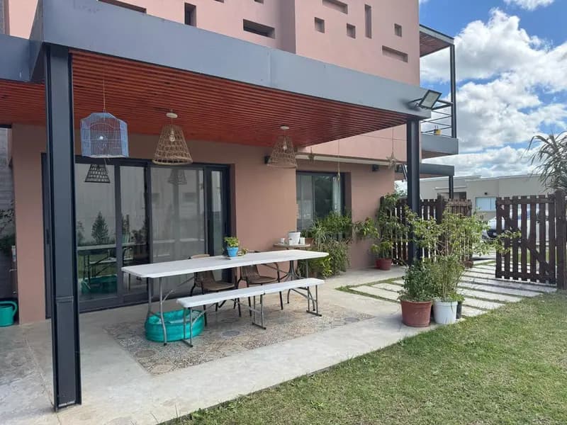 Casa en venta · Escobar, GBA Norte, Provincia de Buenos Aires Casa en venta · Escobar, GBA Norte, Provincia de Buenos Aires