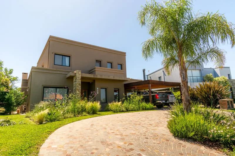 Casa en venta · Escobar, GBA Norte, Provincia de Buenos Aires Casa en venta · Escobar, GBA Norte, Provincia de Buenos Aires