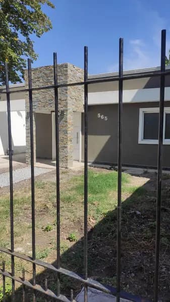 Casa en venta · Ituzaingó Norte, Ituzaingó, GBA Oeste, Provincia de Buenos Aires Casa en venta · Ituzaingó Norte, Ituzaingó, GBA Oeste, Provincia de Buenos Aires