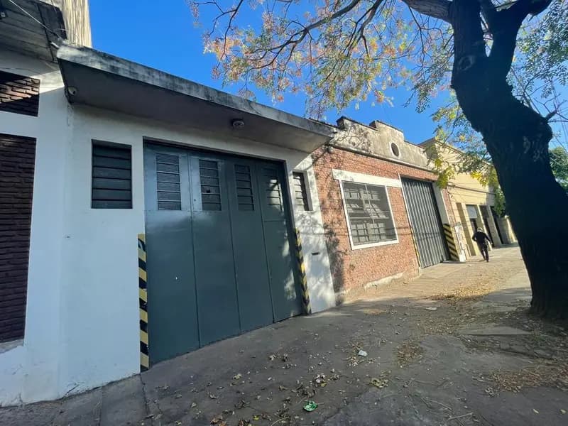 Terreno en venta · Morón, GBA Oeste, Provincia de Buenos Aires Terreno en venta · Morón, GBA Oeste, Provincia de Buenos Aires