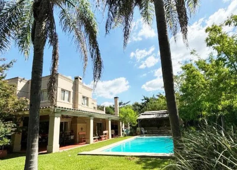 Casa en venta · Village Country Club, Pilar, GBA Norte, Provincia de Buenos Aires Casa en venta · Village Country Club, Pilar, GBA Norte, Provincia de Buenos Aires
