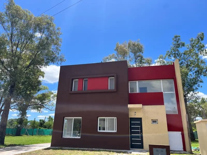 Casa en venta · Moreno, GBA Oeste, Provincia de Buenos Aires Casa en venta · Moreno, GBA Oeste, Provincia de Buenos Aires