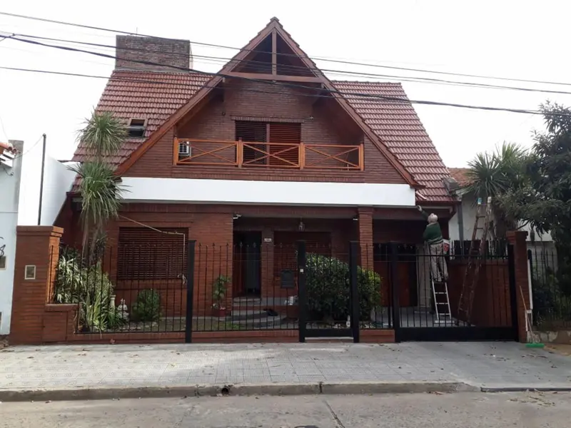 Casa en venta · Morón, GBA Oeste, Provincia de Buenos Aires Casa en venta · Morón, GBA Oeste, Provincia de Buenos Aires