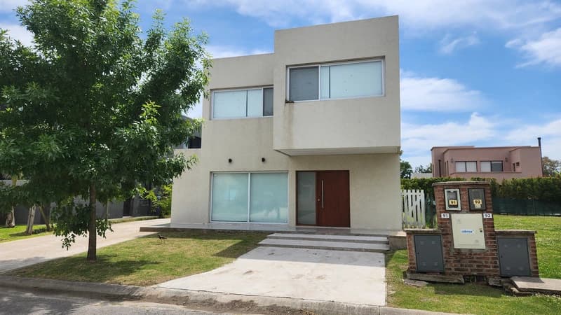 Casa en venta · Vila Marina I, Benavidez, Tigre, GBA Norte, Provincia de Buenos Aires Casa en venta · Vila Marina I, Benavidez, Tigre, GBA Norte, Provincia de Buenos Aires