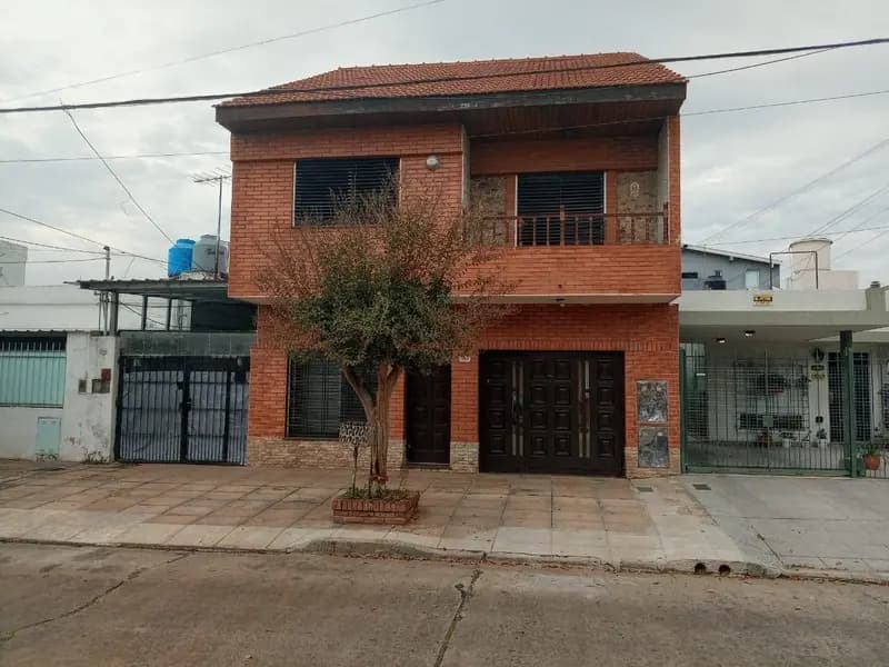 PH en venta · Haedo, Morón, GBA Oeste, Provincia de Buenos Aires PH en venta · Haedo, Morón, GBA Oeste, Provincia de Buenos Aires