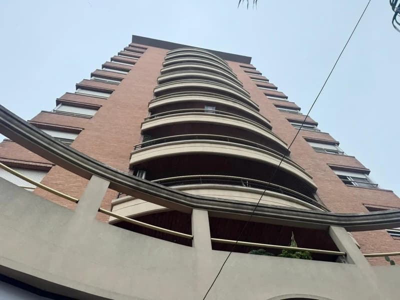Departamento en venta · Tres de Febrero, GBA Oeste, Provincia de Buenos Aires Departamento en venta · Tres de Febrero, GBA Oeste, Provincia de Buenos Aires