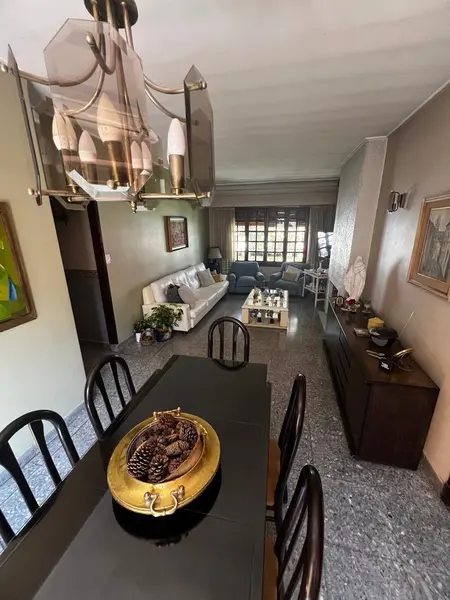 Casa en venta · Hurlingham, GBA Oeste, Provincia de Buenos Aires Casa en venta · Hurlingham, GBA Oeste, Provincia de Buenos Aires